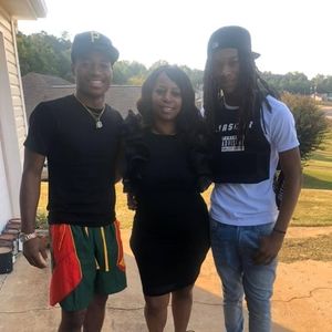 Meet your Posher, Bobby